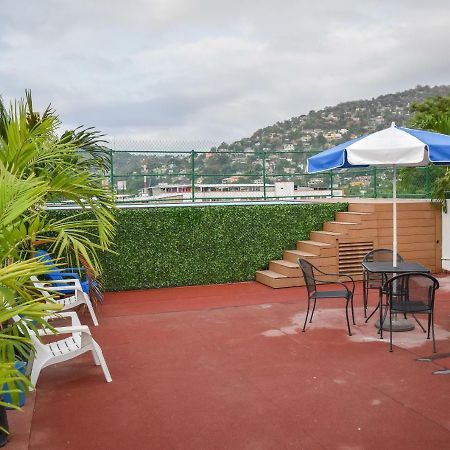 Hotel Gaby Inn Zihuatanejo Eksteriør billede
