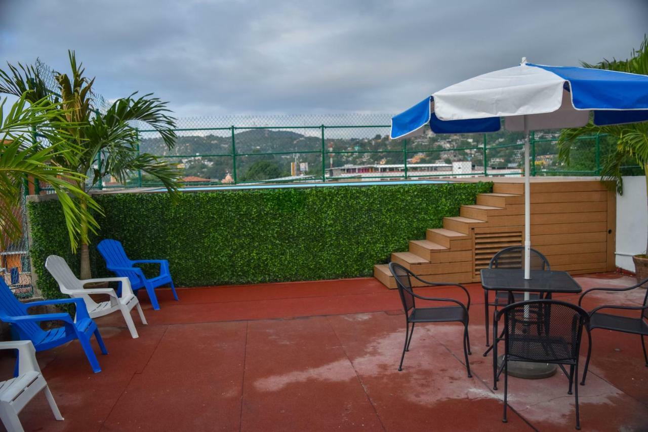Hotel Gaby Inn Zihuatanejo Eksteriør billede