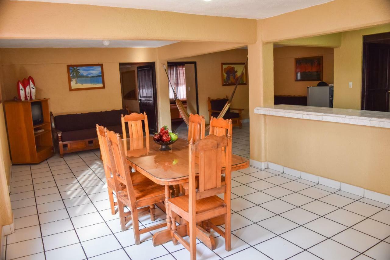 Hotel Gaby Inn Zihuatanejo Eksteriør billede